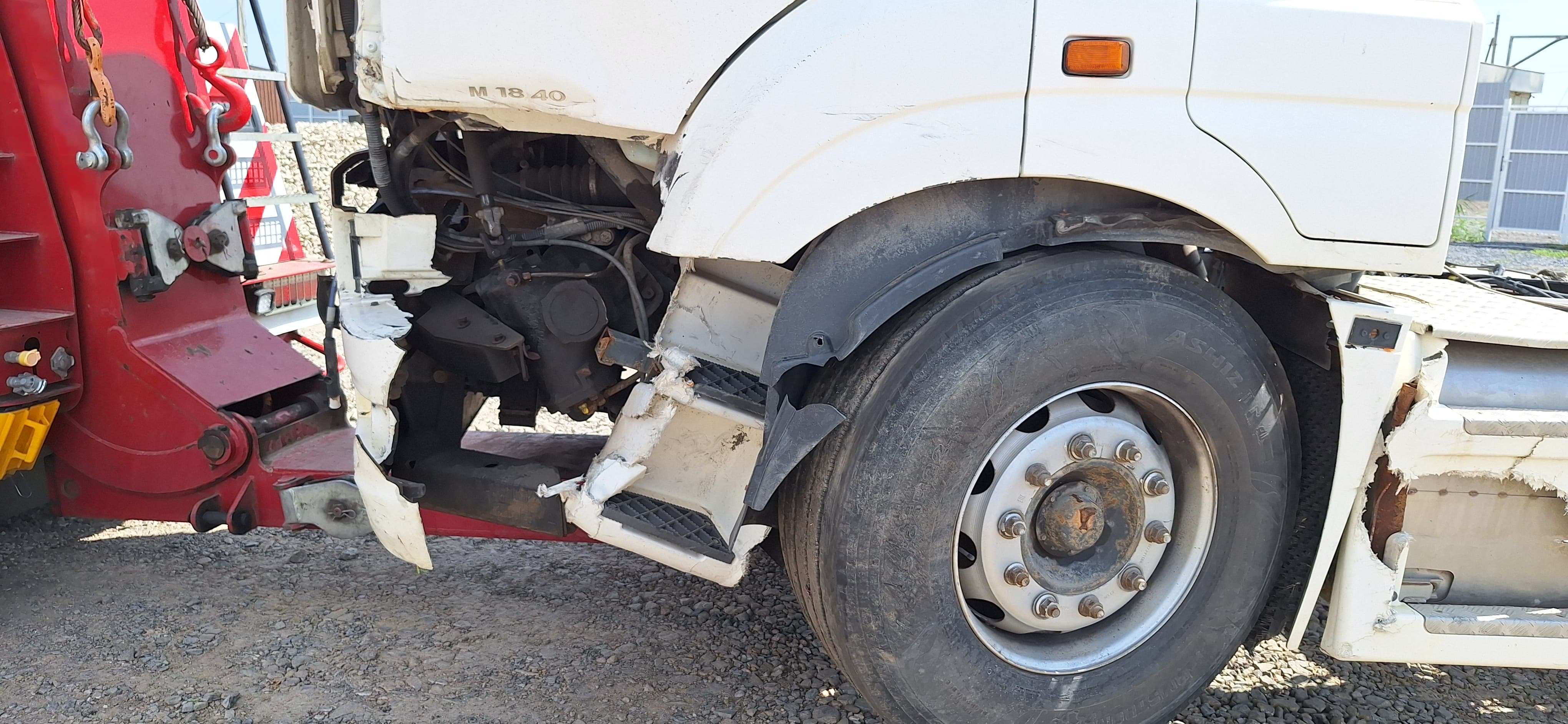 КамАЗ 5490 4x2 Седельный тягач 2017 г. - фото 8